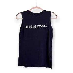 Lululemon woman’s top